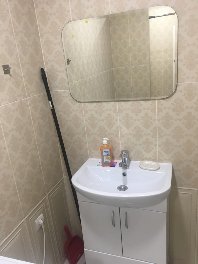 Appartement Flat à Oujhorod Extérieur photo